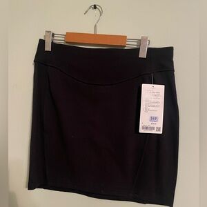 Lululemon Scuba HR Mini Skirt